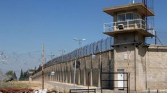 تأجيل محاكمة الأسير المضرب عن الطعام سلطان خلف