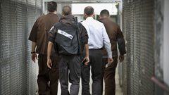 الاحتلال يؤجل محاكمة أسير مضرب عن الطعام