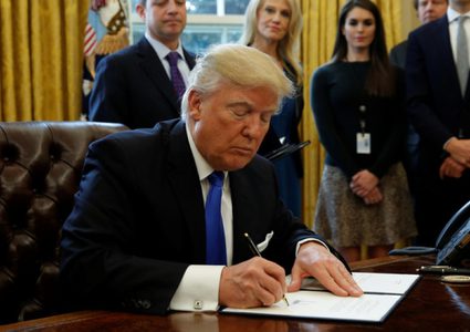 فريدمان: صفقة القرن تسعى لحكم ذاتي فلسطيني