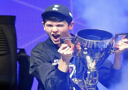 مراهق أمريكي يحصد 3 ملاين دولار في لعبة "فورتنايت"