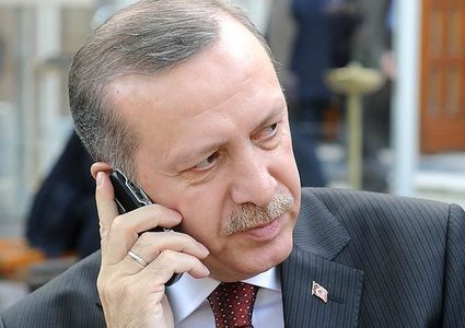 أردوغان يجري اتصالاً هاتفياً مع العاهل السعودي