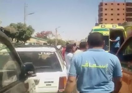 مصري يقتل زوجته لأنها أنجبت أنثى !