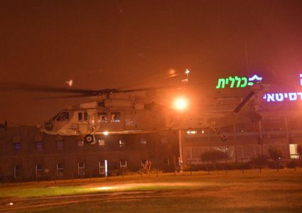 شهيد وإصابة ضابط وجنديان للاحتلال فجرًا