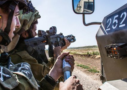 الاحتلال يزعُم: اطلاق نار صوب عناصر قواته شرق غزة