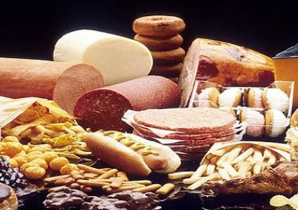 أطعمة تزيد خطر الإصابة بالنوبات القلبية