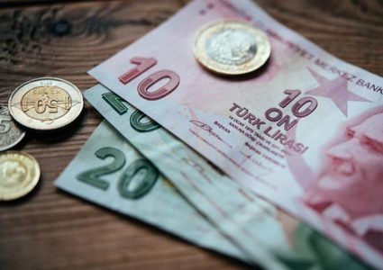 خطوات اقتصادية تركية لخفض أسعار الفائدة على الليرة