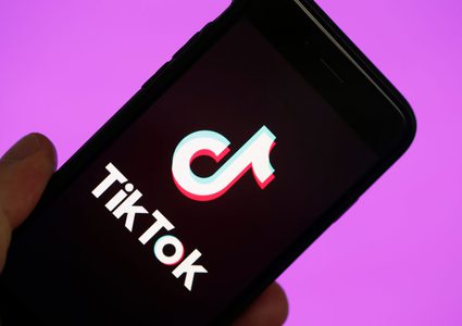 الشركة المالكة لـTikTok تستعد لطرح هاتف ذكي يتاح فقط في الصين