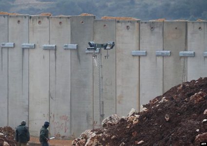 لبنان: الاحتلال يستأنف بناء جدار اسمنتي أقصى جنوب البلاد
