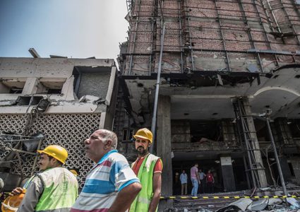 مصر: عائلة كاملة من بين ضحايا تفجير معهد الأورام