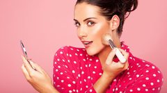 برونزر البشرة الداكنة والسمراء