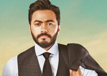 تامر حسني يعلن عن دخوله المنافسة بفيلمه الجديد "الفلوس"