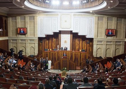 برلمانيون مغربيون يطالبون بفتح تحقيق عقب وفاة طفلة حرقًا