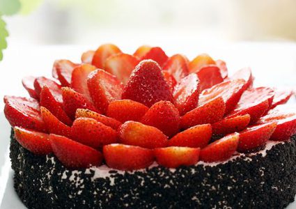 وصفة كعكة الفراولة والشوكولاتة