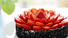 وصفة كعكة الفراولة والشوكولاتة