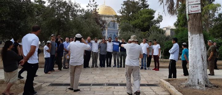 الأوقاف: اقتحامات الأقصى ستدفع المنطقة لحرب دينية