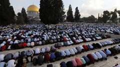 تأخير صلاة العيد في "الأقصى" للتصدي لاقتحامات المستوطنين
