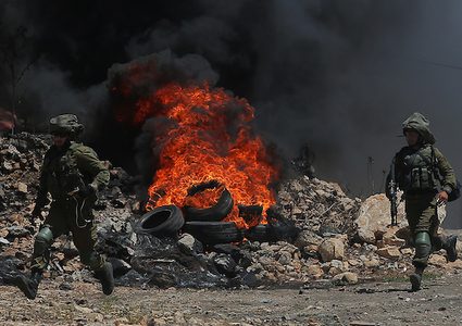مواجهات بين شبان وقوات الاحتلال في مسيرة كفر قدوم الأسبوعية