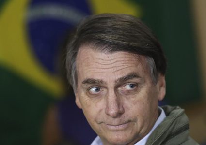 رئيس البرازيل يدعو شعبه للتقليل من دخول الحمام !