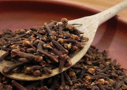 كيف يتم استخدام القرنفل كمادة مخفضة للوزن ؟