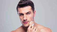 العناية بالبشرة عند الرجال