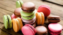 الماكرون الفرنسي الملوّن في المنزل