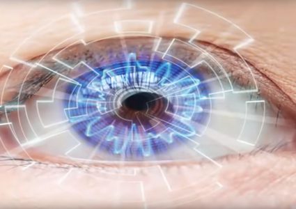 عدسات لاصقة  مزودة بكاميرا خفية!