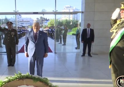 الرئيس: نحن هنا صامدون وصابرون ومرابطون في أرضنا