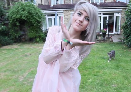 الشرطة البريطانية تطلب المساعدة في البحث عن نجمة الـ "يوتيوب"