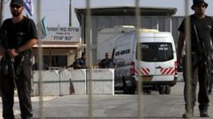 الاحتلال يفرج عن أسيرين من قلقيلية