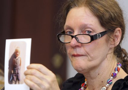 هل يتعرض جوليان أسانج لعملية "اغتيال بطيء"