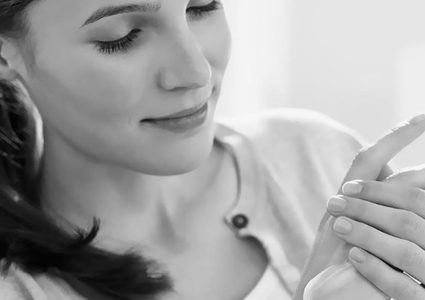 طرق تنظيف البشرة الجافة