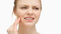 علاجات منزلية تخفف آلام الأسنان