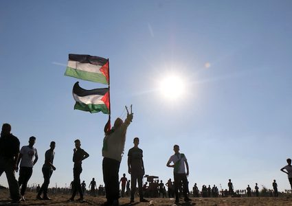 المواطنون في غزة يستعدون لجمعة" الشباب الفلسطيني"