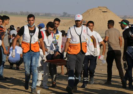 عشرات الاصابات جراء قمع الاحتلال لمسيرات العودة شرق غزة