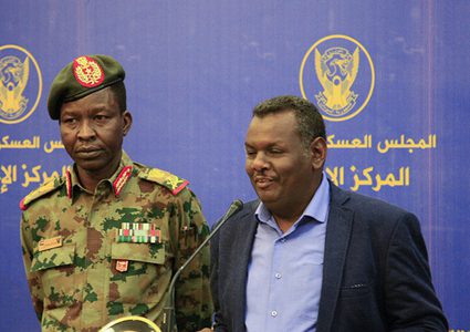 السودان.. التوقيع على الإعلان الدستوري وتشكيل الحكومة