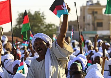 السودان يشهد التوقيع النهائي على وثائق المرحلة الانتقالية