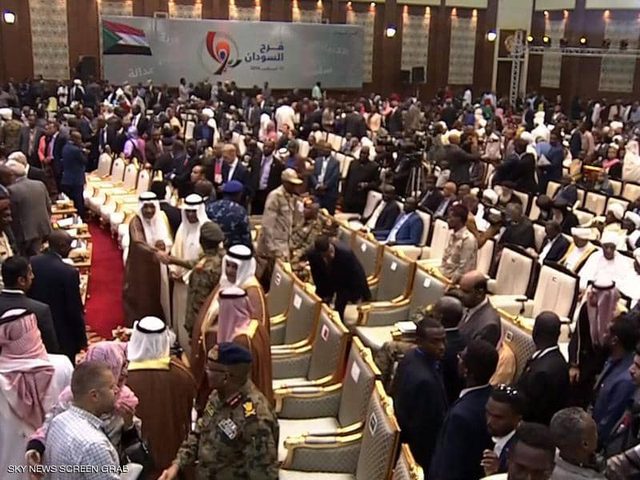 السودان: التوقيع النهائي على وثيقة الإعلان الدستوري