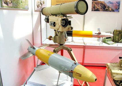 الاحتلال يزعُم العثور على صاروخ مضاد للدروع في مستوطنات غلاف غزة