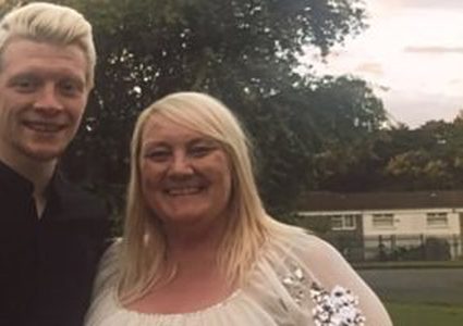 سيدة تخسر 21 كيلو حتى لا تحرج ابنها بحفل زفافه