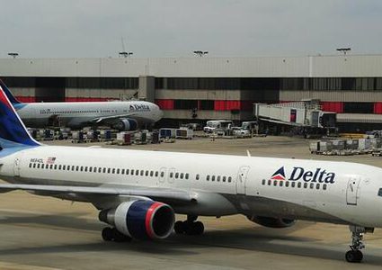 شركة طيران تكشف حقيقة إقلاع إحدى طائرتها براكب واحد