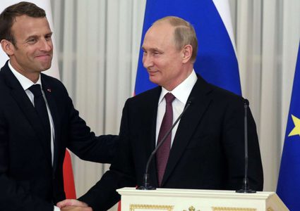 أهم القضايا الدولية تتصدر اجتماع بوتين وماكرون في فرنسا