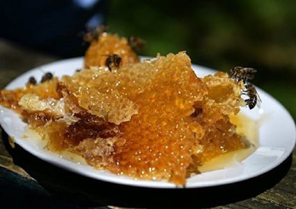 كمية العسل المسموح تناولها يوميا