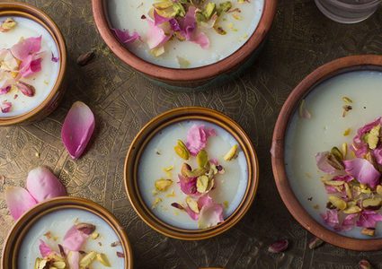 مهلبية ماء الورد بطريقة صحيّة