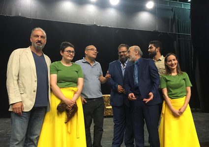 افتتاح المسرحية الكوميدية "قلنديا رايح جاي" في رام الله