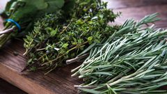 ألم الأسنان يُحل بالأعشاب