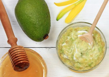 لا تترددي في إستخدام الموز للشعر