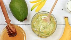 لا تترددي في إستخدام الموز للشعر