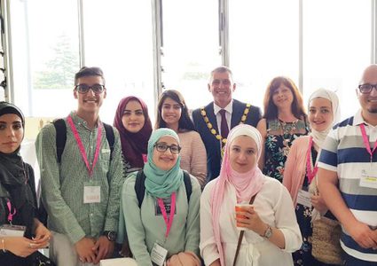 كلية الفنون في جامعة النجاح تشارك في نشاطات إبداعية في بريطانيا