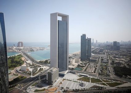 تصرفات متهورة يرتكبها سائقو"العمومي" بهذا البلد