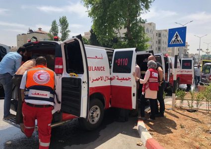 طعن مواطن في العيزرية شرق القدس